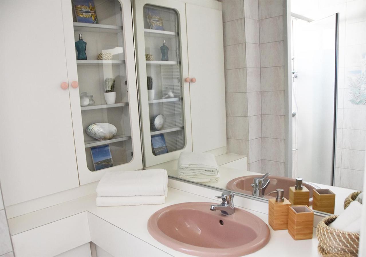 T3 Spacieux Et Lumineux A 5Min Du Port De Sanary - Fleur De Mai Apartment Εξωτερικό φωτογραφία